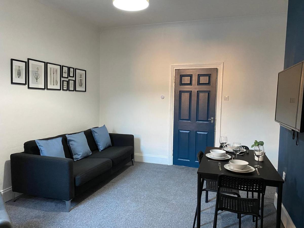 Overhill - Spacious 2 Bed Ground Floor Flat Close To Newcastle เกทส์เฮด ภายนอก รูปภาพ